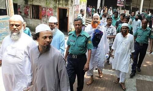 প্রধানমন্ত্রীর সমাবেশে বোমা: ১৪ জনের মৃত্যুদণ্ড