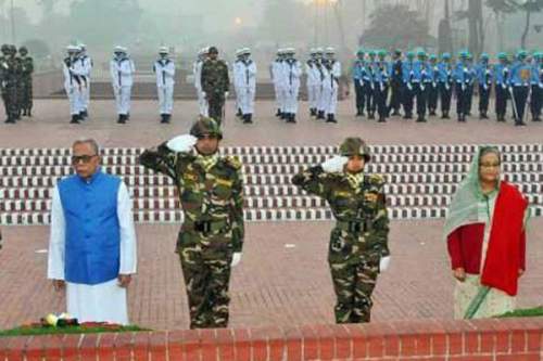 জাতীয় স্মৃতিসৌধে রাষ্ট্রপতি ও প্রধানমন্ত্রীর শ্রদ্ধা