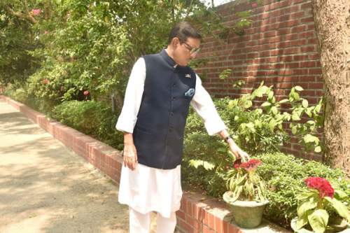 ভালোবাসা মৃত্যুর চেয়েও শক্তিশালী : ওবায়দুল কাদের