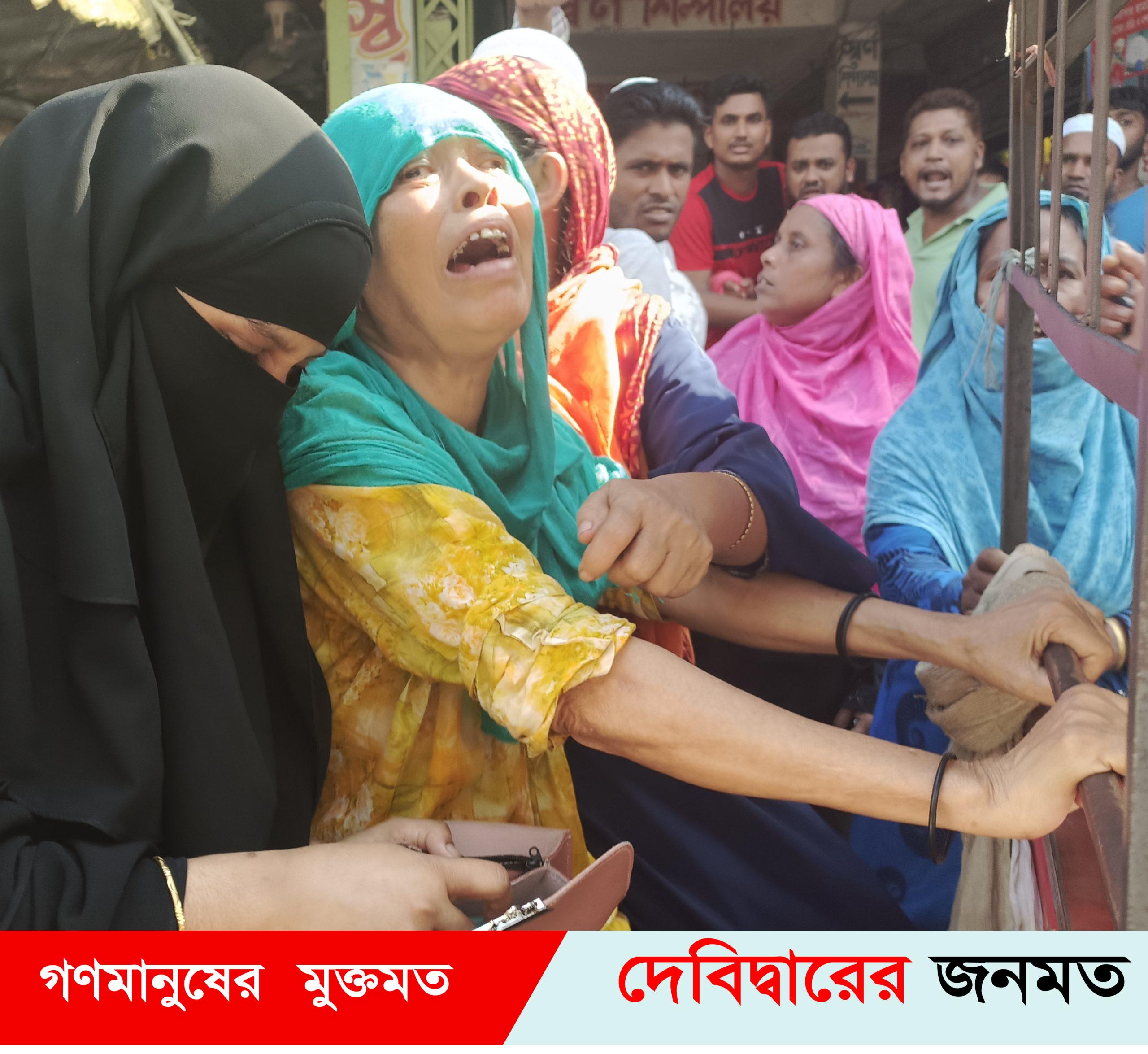 দেবীদ্বারে সড়কে প্রাণ গেল দাদী- নাতীর, গুরুতর আহত- ৪ 