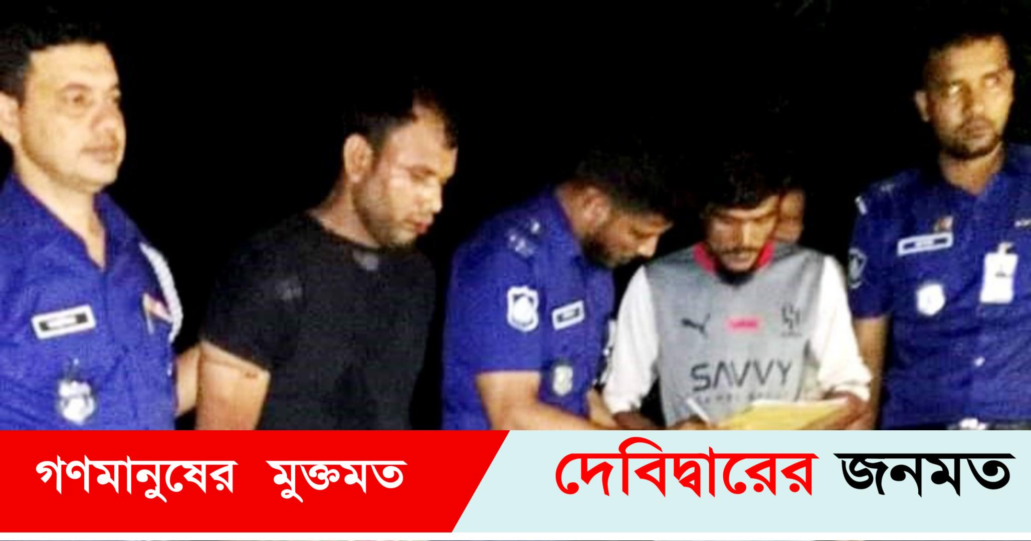 দেবীদ্বারে আগ্নেয়াস্ত্রসহ ডাকাত সদস্য গ্রেফতার