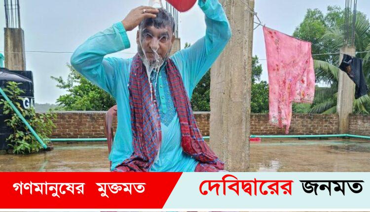 দুধ দিয়ে গোসল করে দেবীদ্বারে আ’লীগ নেতার দল ত্যাগ